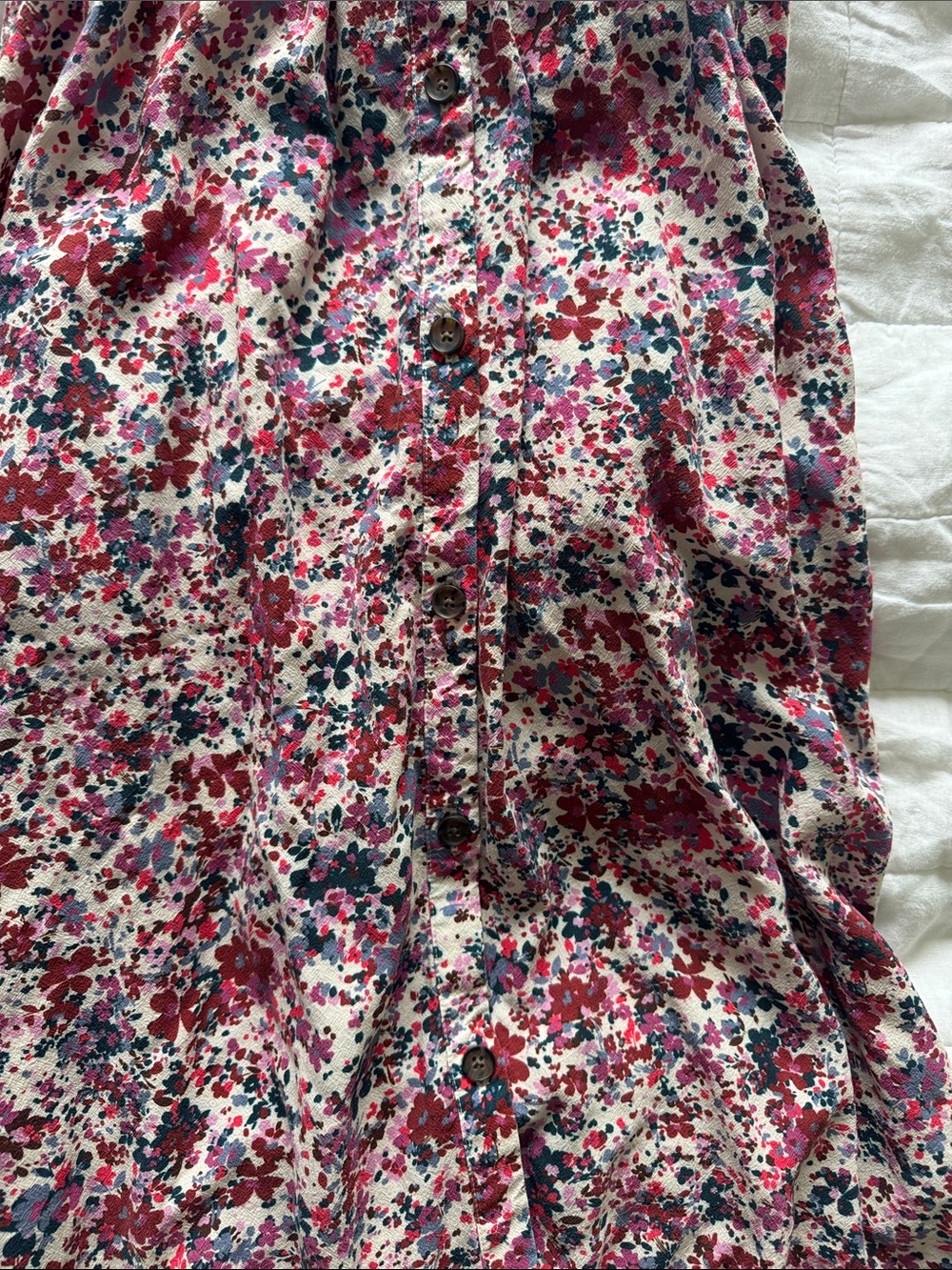 Floral V-Neck Midi Dress in Pink - Picture 5 of 8